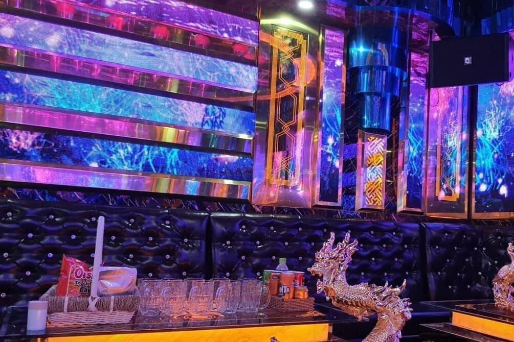 Karaoke Rumba - 98 Trương Định