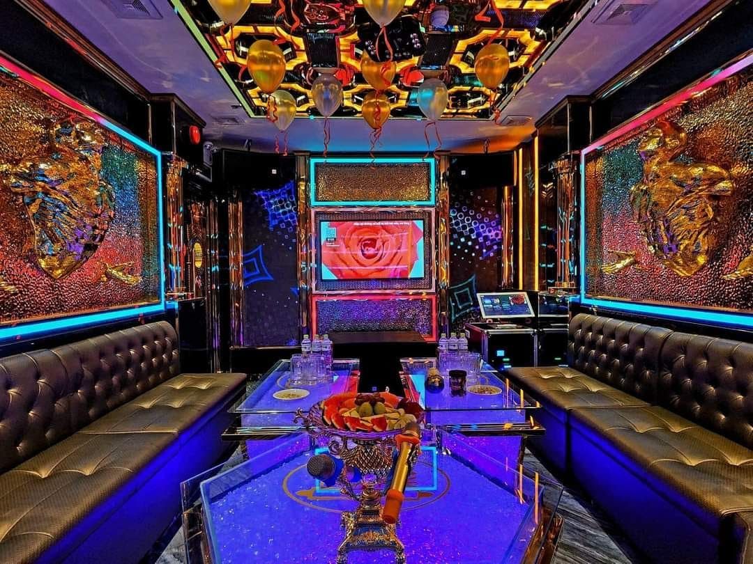 Karaoke Huy -  337 Đê La Thành