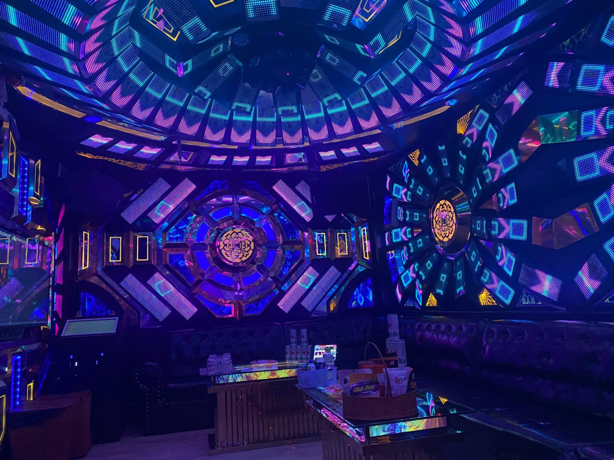 Karaoke MTV - 938 Quang Trung