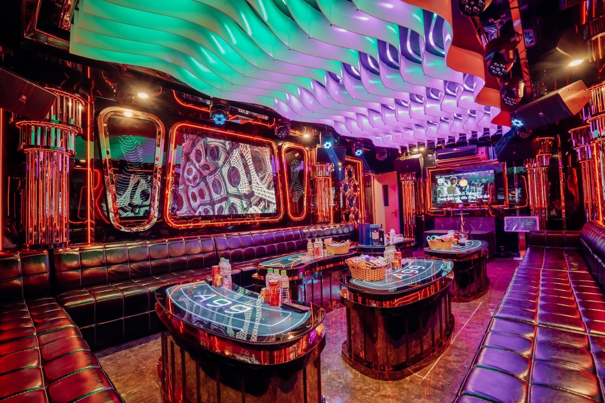 Karaoke A99 - 141 Vân Côn