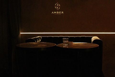 AMBER Lounge - 64 Tôn Thất Thiệp