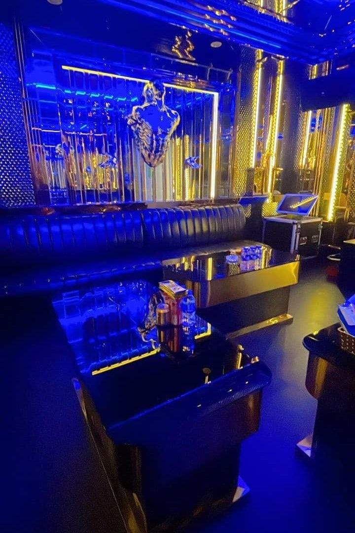 Karaoke Gold Club - 15 Nam Đồng