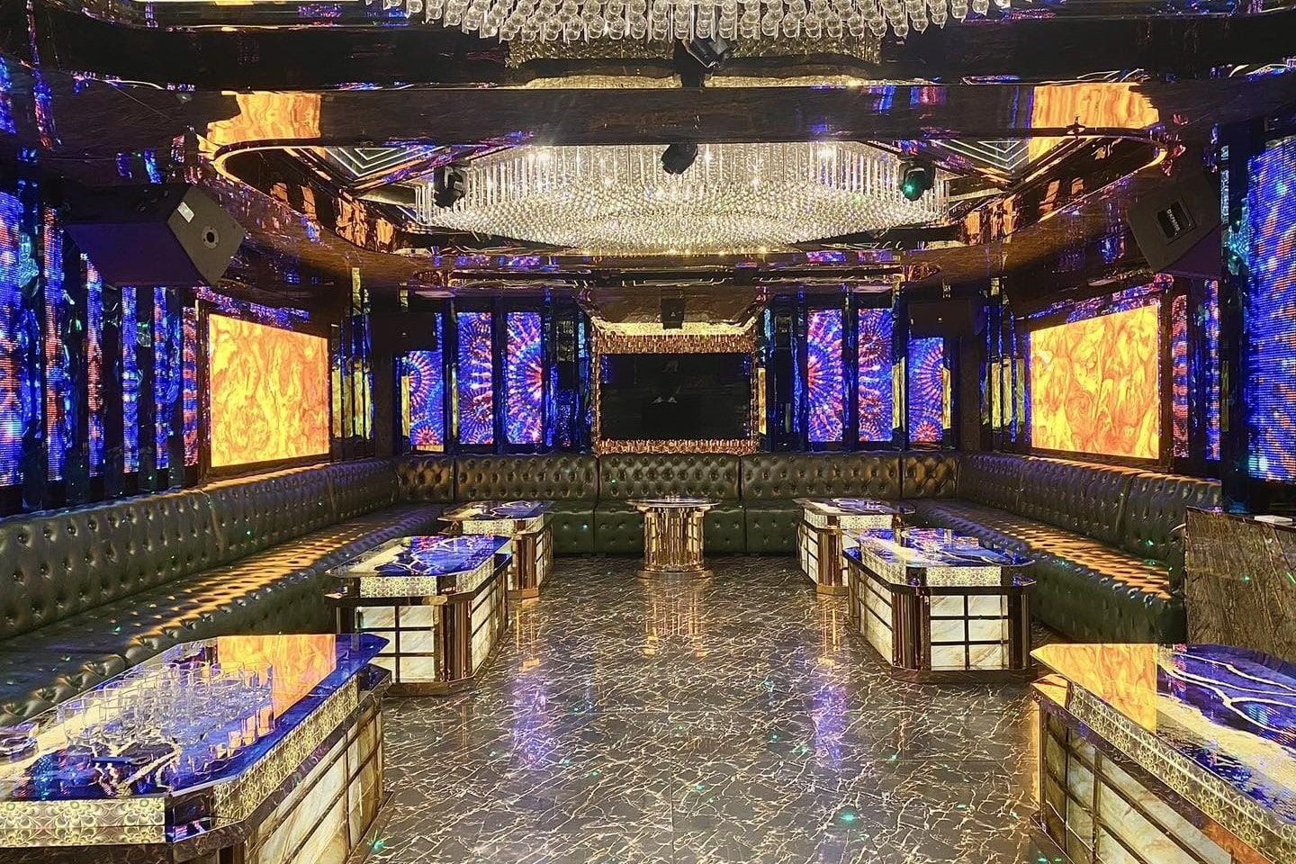 Karaoke Hoàng Gia - 85 Nguyễn Khang