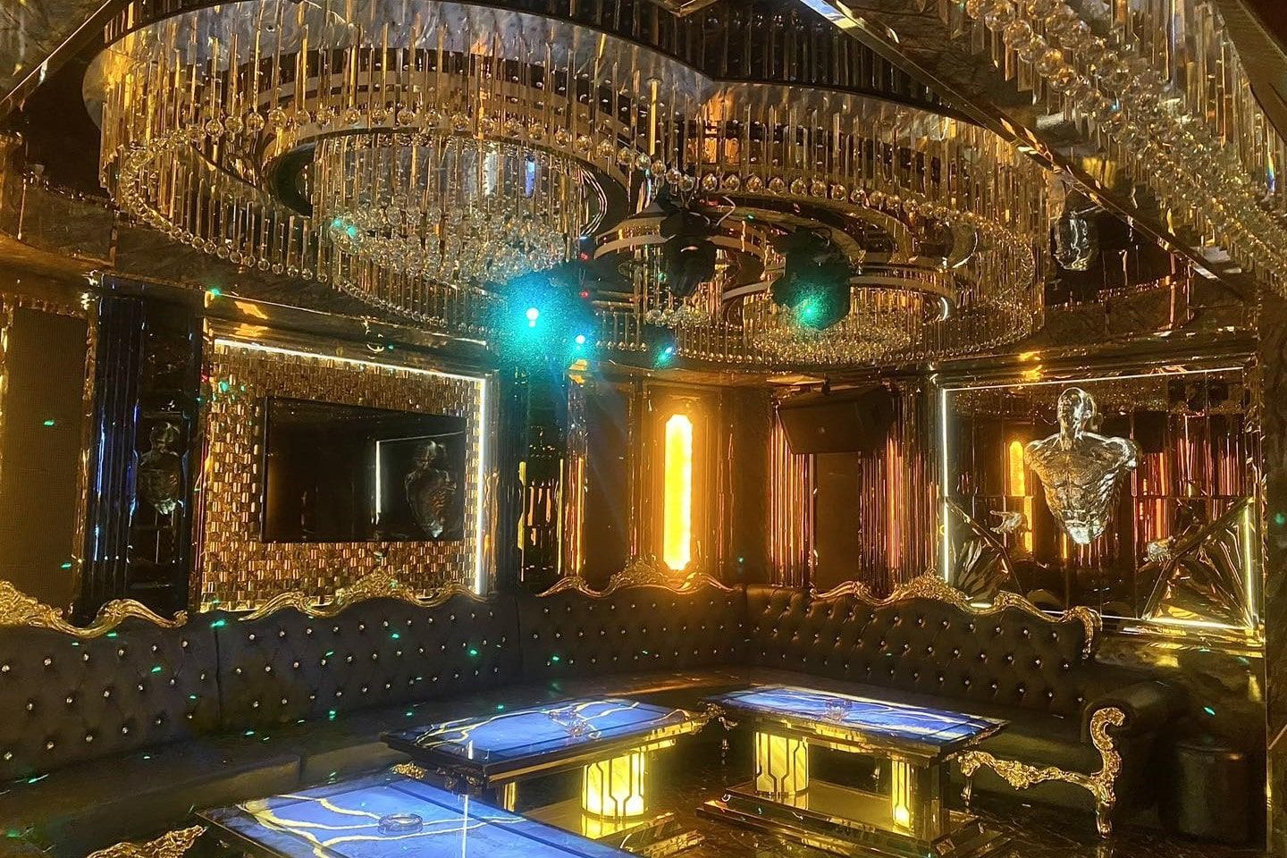 Karaoke Hoàng Gia - 85 Nguyễn Khang