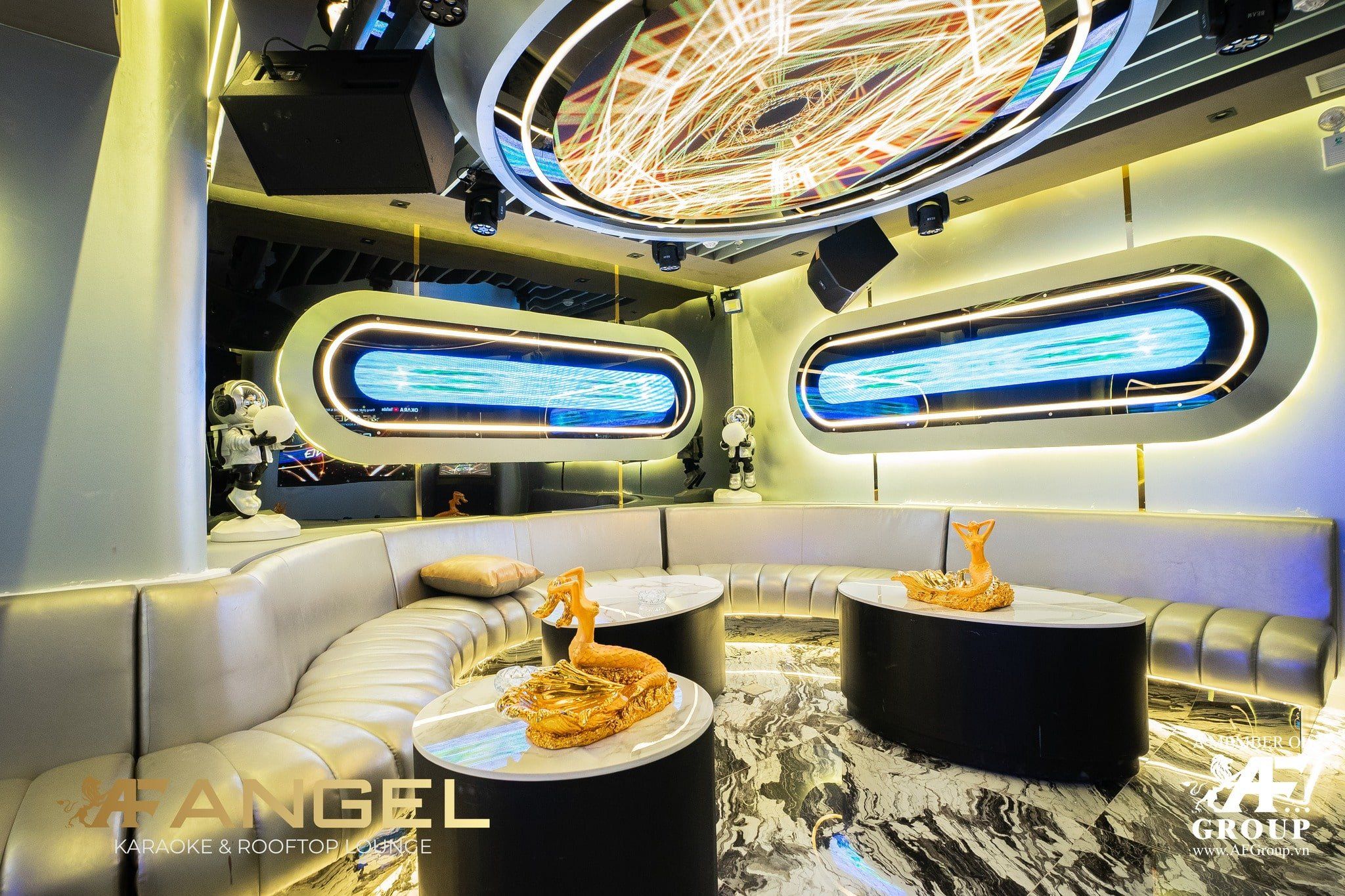 Karaoke Angel - 2 Lê Đại Hành