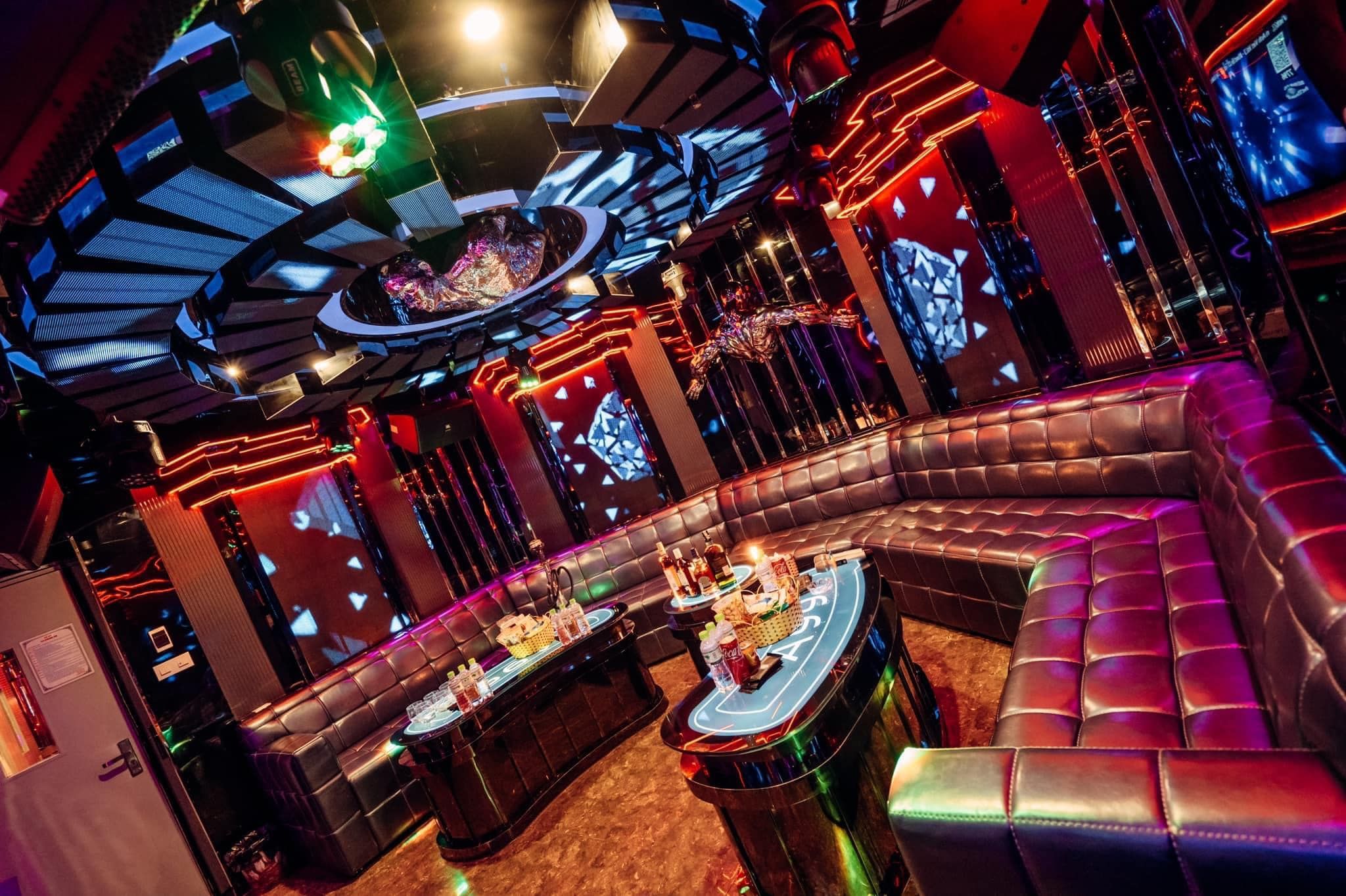 Karaoke A99 - 28 Lê Đức Thọ