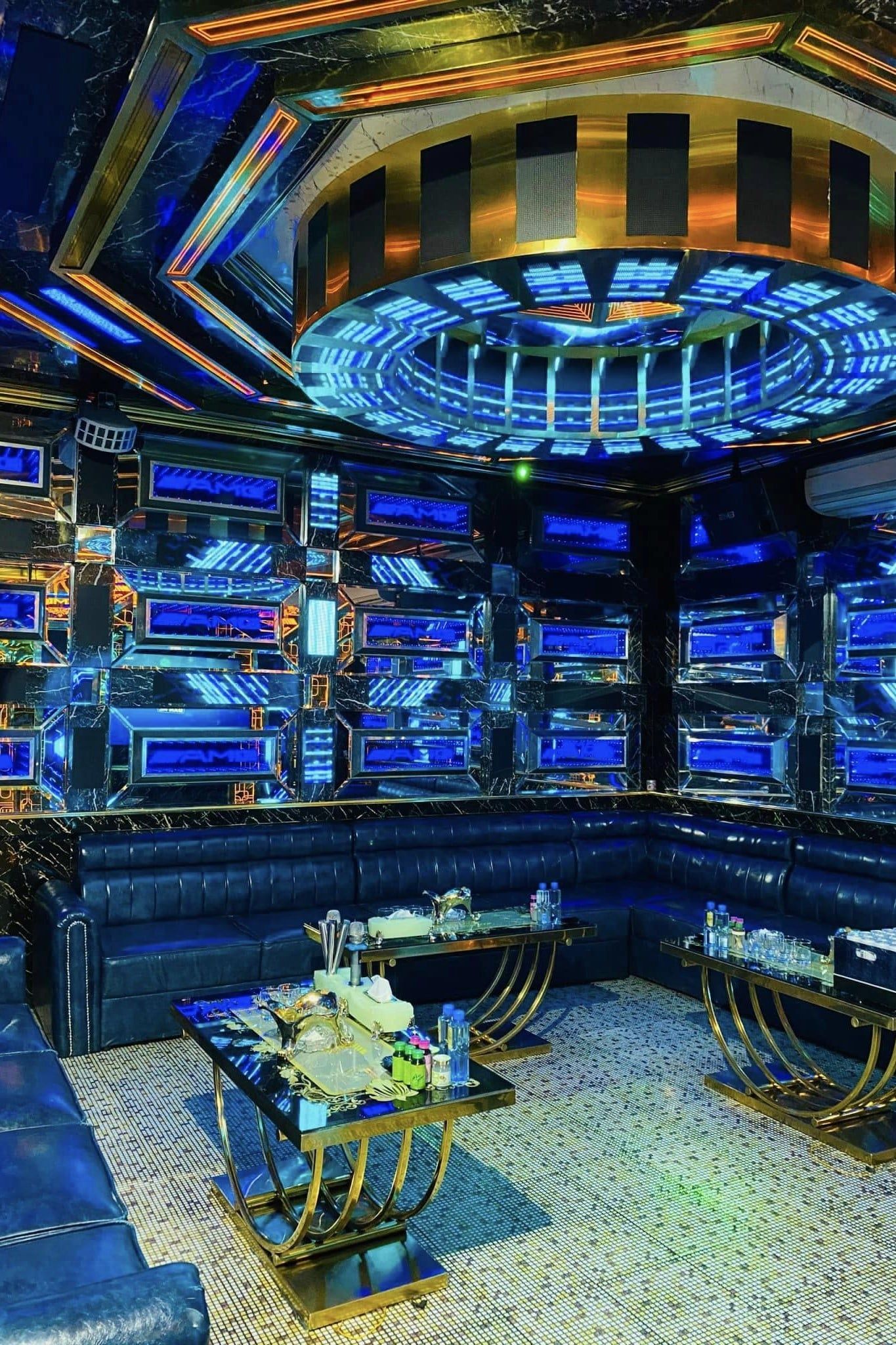 Karaoke AMG - KĐT Hùng Thắng