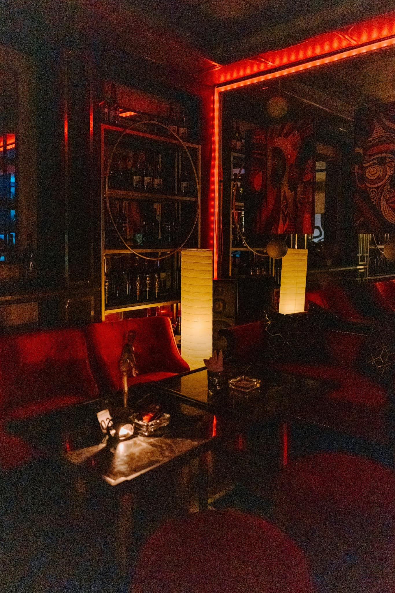 Zaha Lounge Bar - 2 Đô Đốc Long