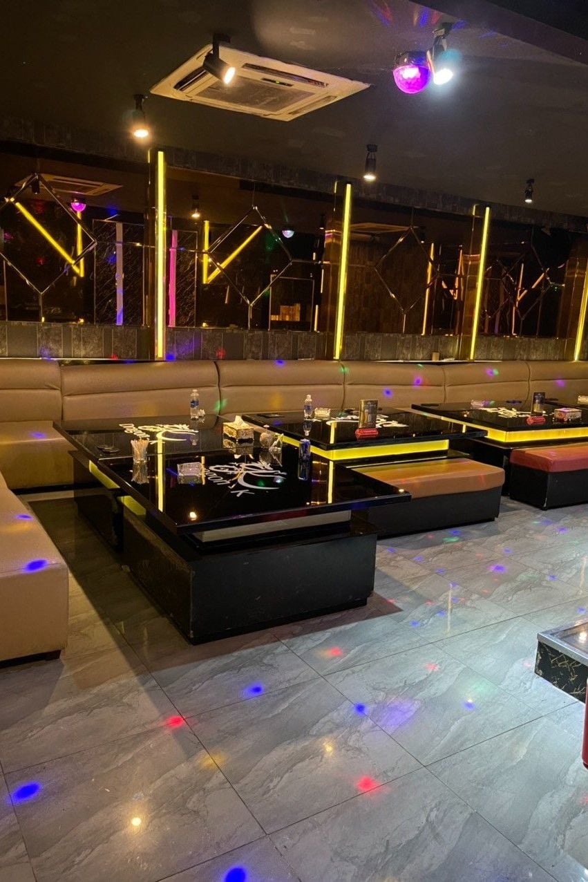 Karaoke Dragon-K - 466 Trần Hưng Đạo