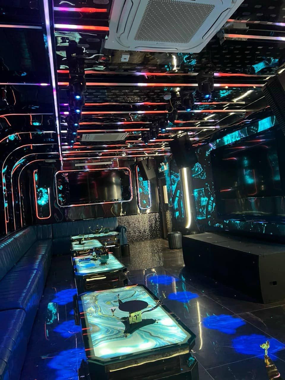Karaoke Sol - 172 Nguyễn Khánh Toàn