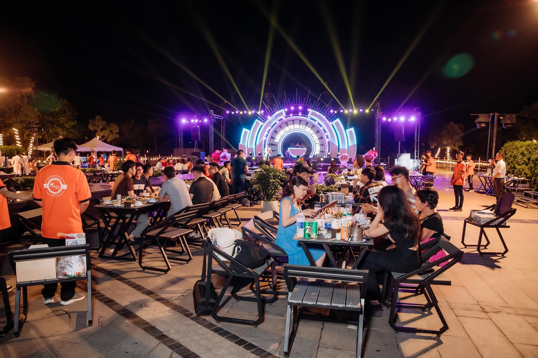 Cháy Fest Beer - Quảng trường Sun Carnival