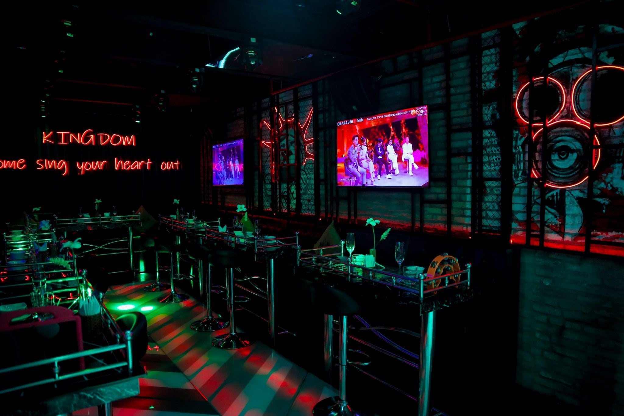 Karaoke Kingdom - 67 Phạm Viết Chánh