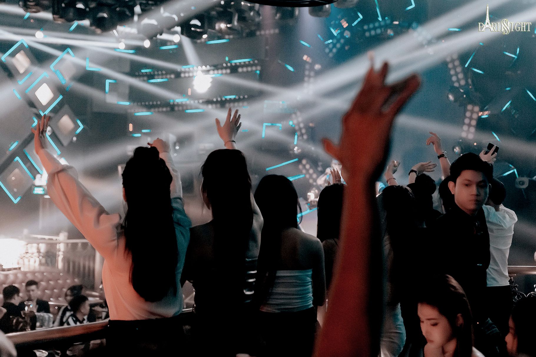 Paris Night Club - K1 Phạm Hùng