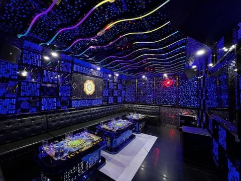 Karaoke Newsky - 16 Ngã tư Vạn Phúc