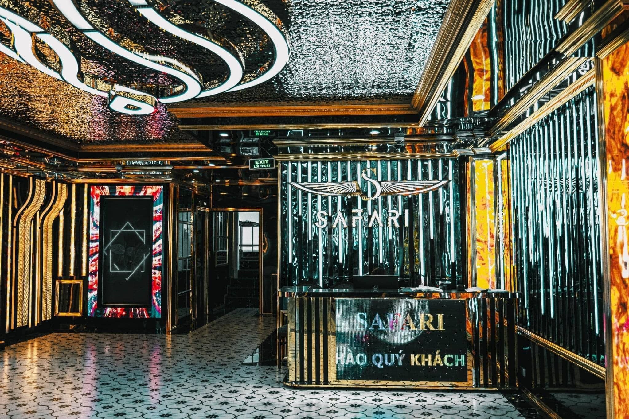 Karaoke Safari - 202 Nguyễn Trãi