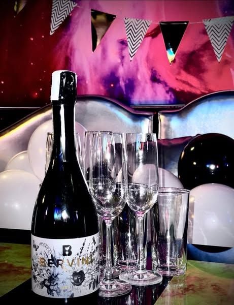 KATTY Lounge - 88 Mỹ Đình