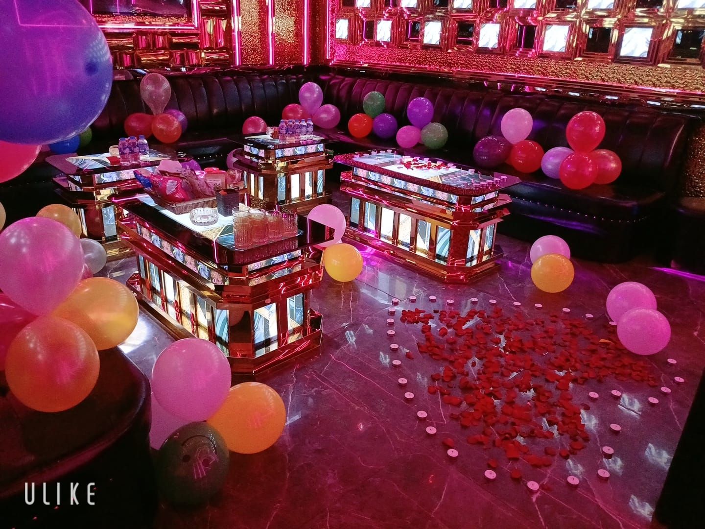 Karaoke Dragon - 72 Nguyễn Khang