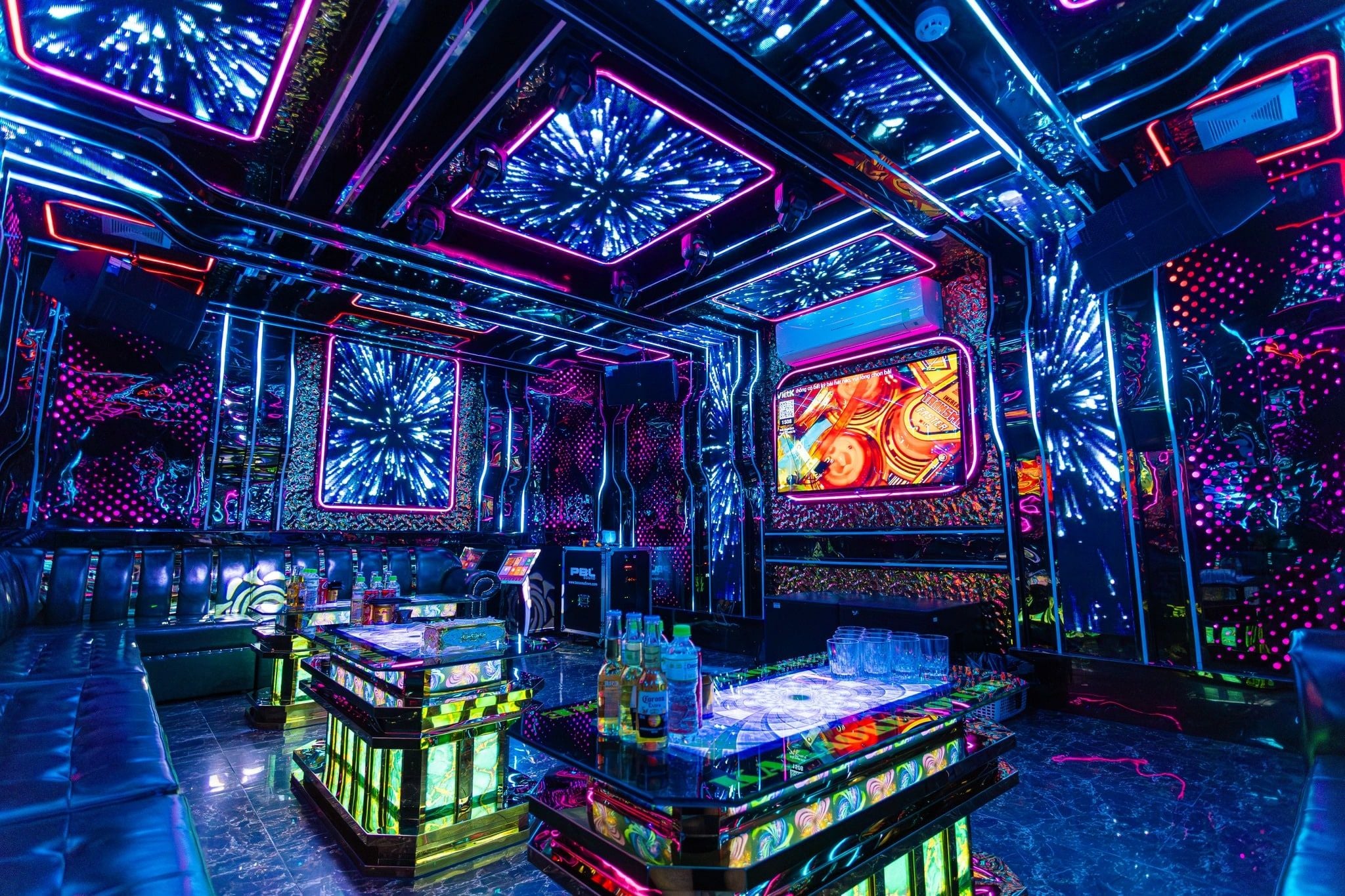 Volume Club - 10 Phú Mỹ