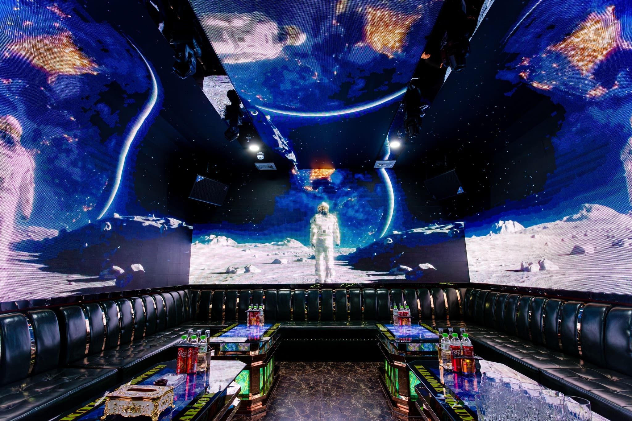 Karaoke Mercury - 199 Điện Biên Phủ