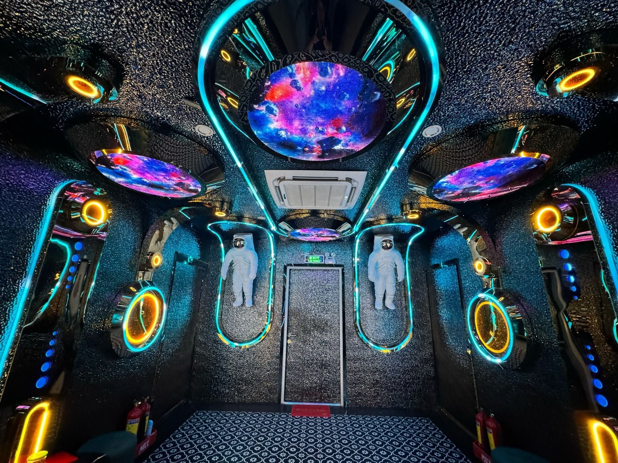 Karaoke Matrix - 124 - 126 Đường 9A