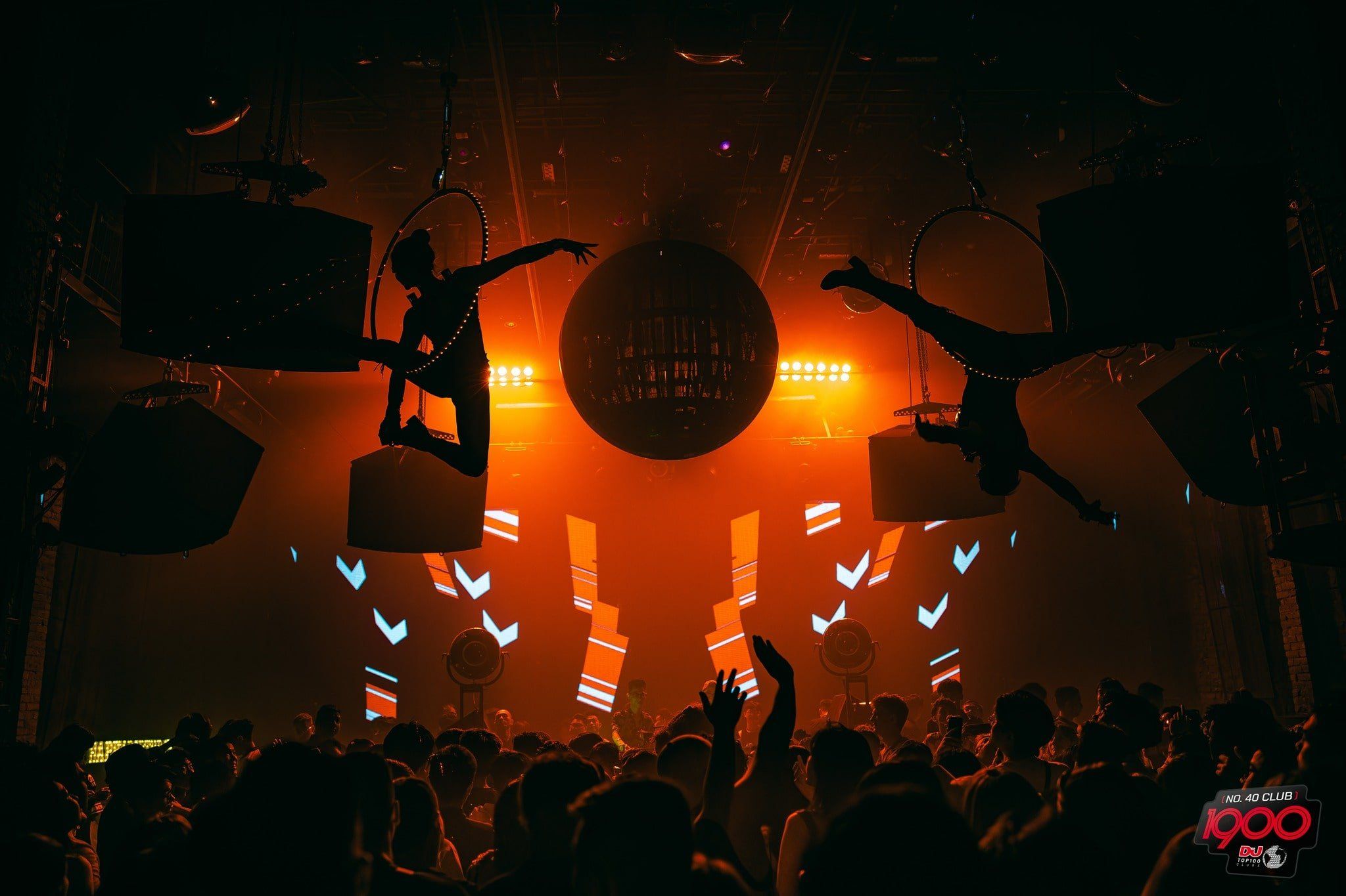 1900 - 8B Tạ Hiện