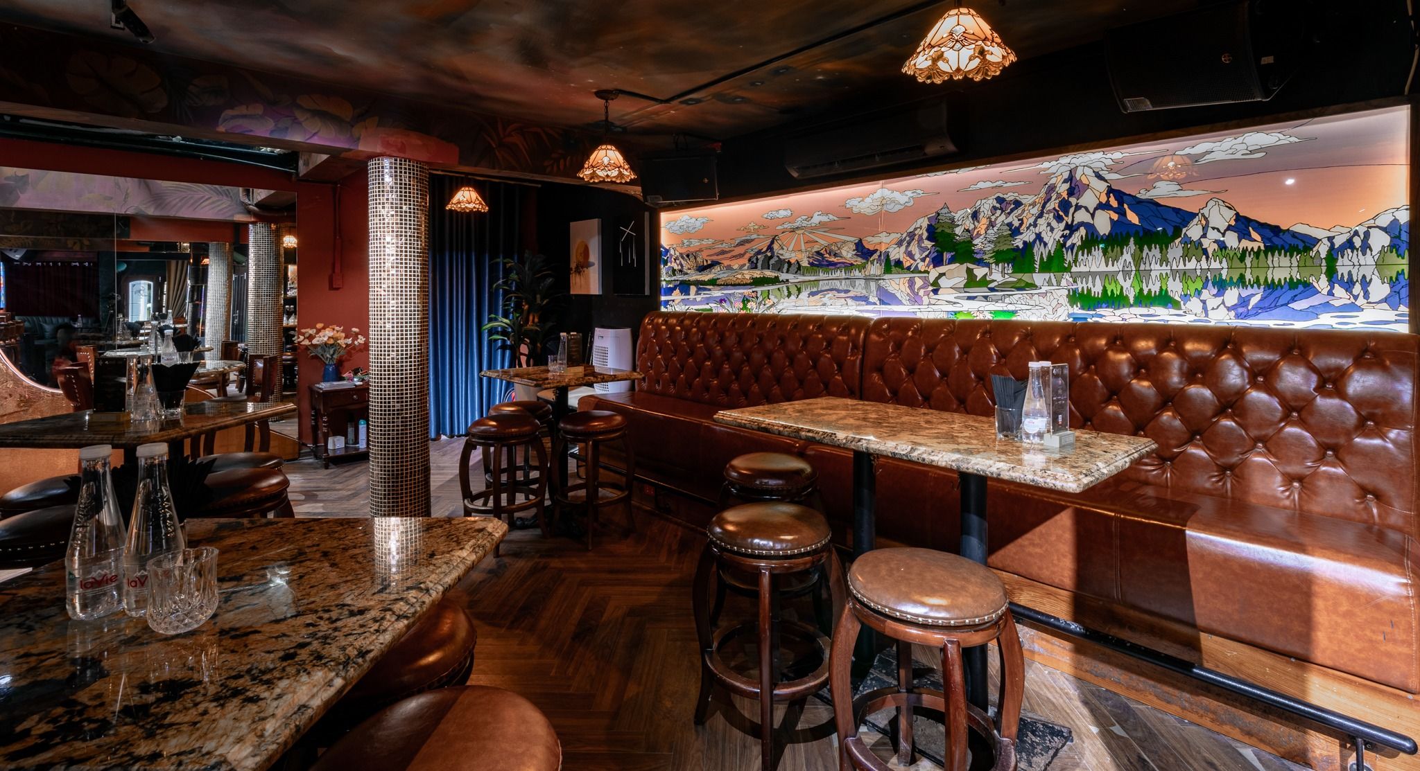 Sicily Chamber Bar - 9 Ấu Triệu