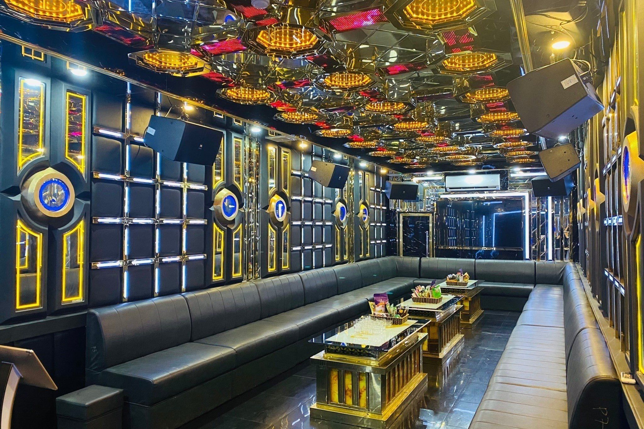 Karaoke D Gold - 40 Đinh Tiên Hoàng