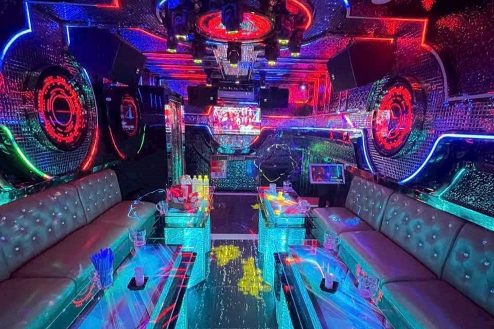 Karaoke Rose - Chân cầu Nhật Lệ 1