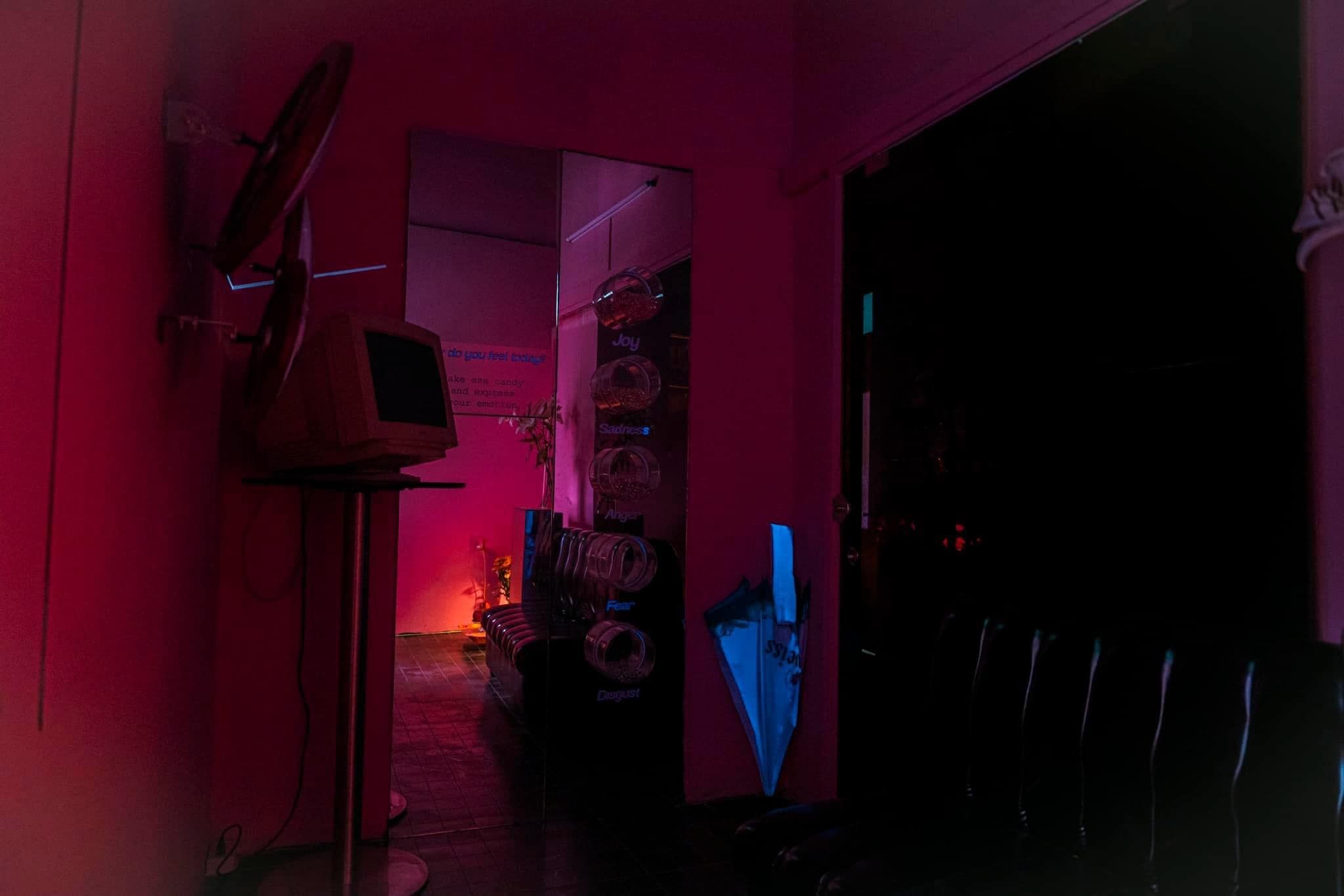 Cinderland - 16 Quốc Hương