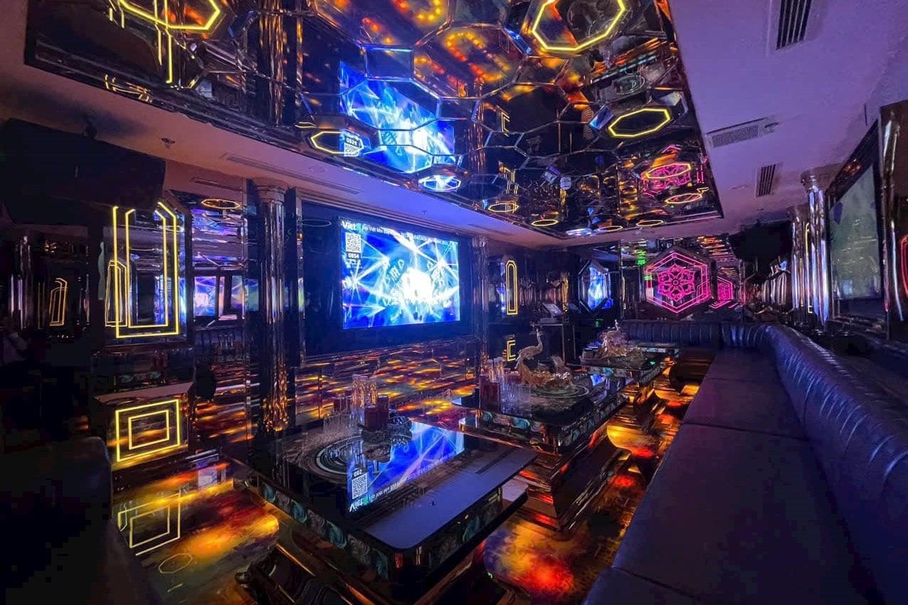 Karaoke KTV Enter - 69 - 71 Triệu Việt Vương
