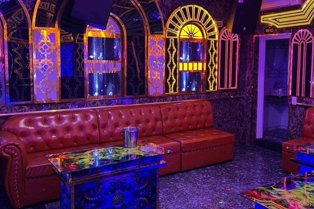 Karaoke New Sapphire - 64 Đường 25/5