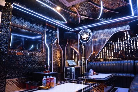 Karaoke Vương Miện - 118 Hồ Tùng Mậu