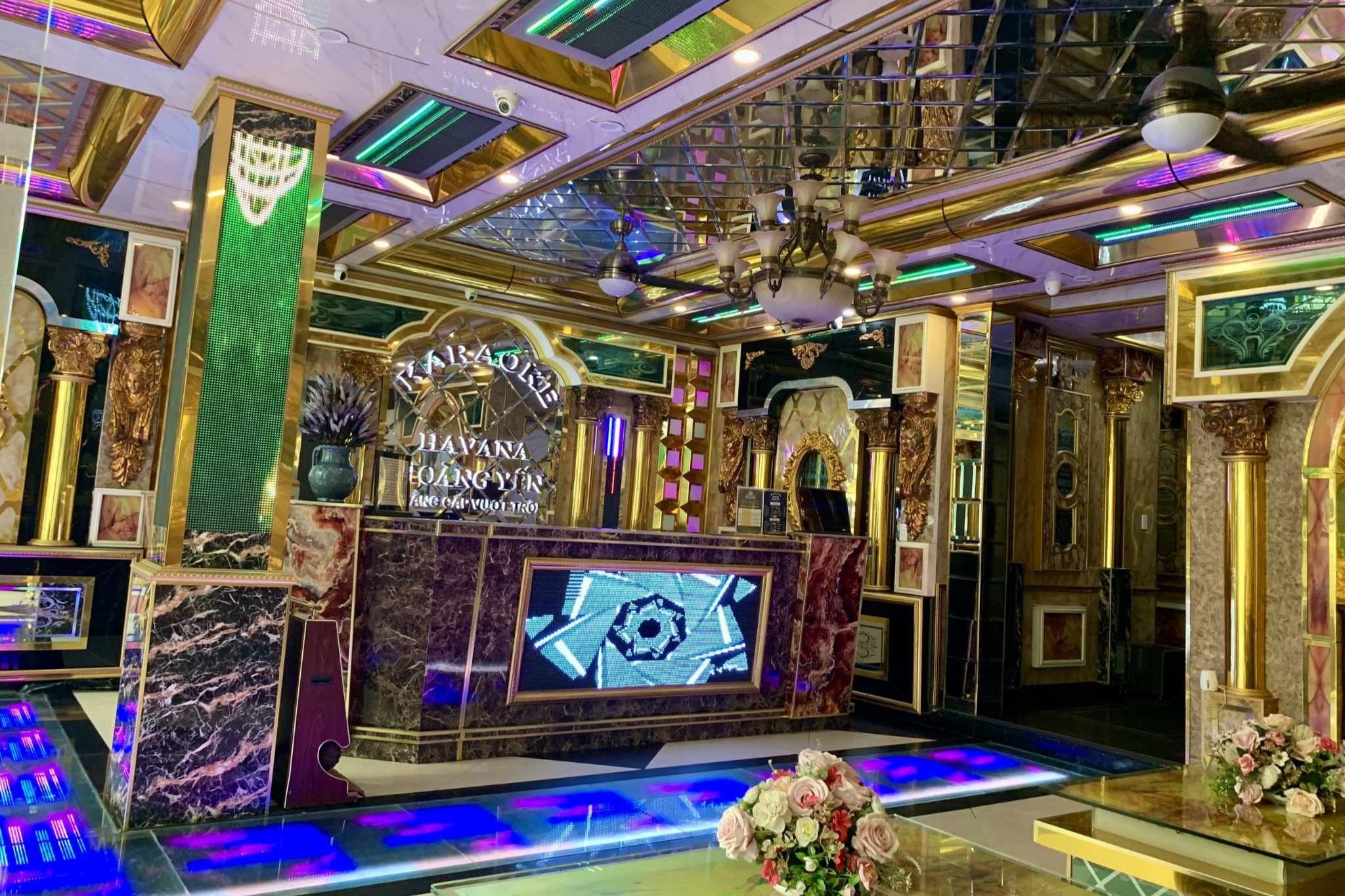 Karaoke Havana Hoàng Yến - C30-K82 Tô Ký