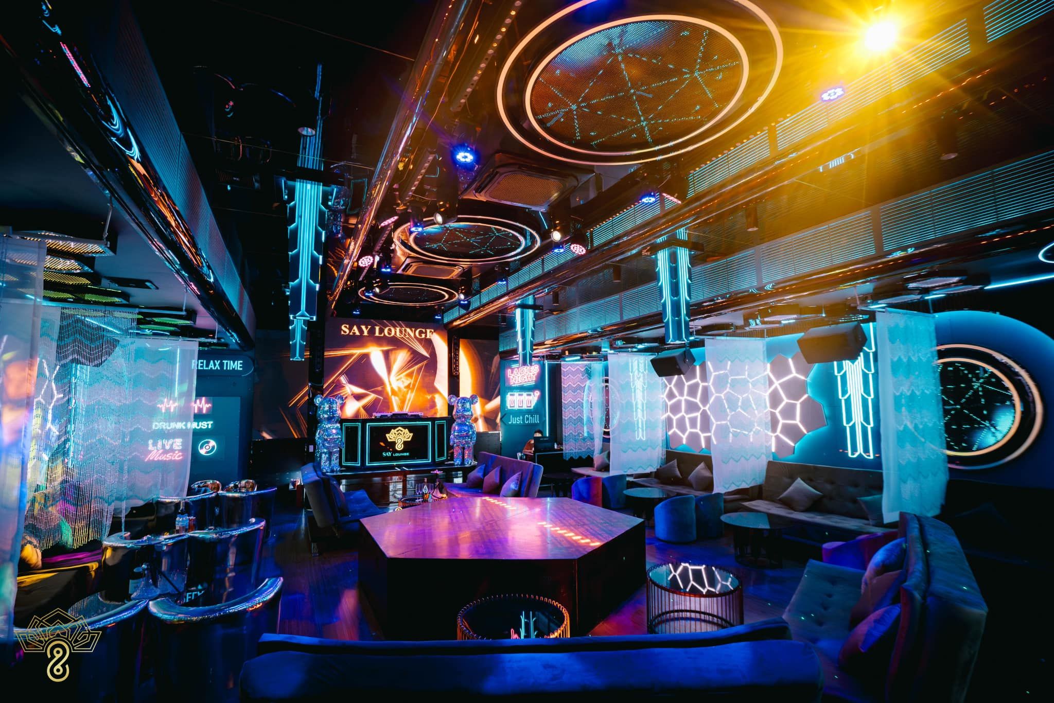 SAY Lounge - 46 Tân Ấp