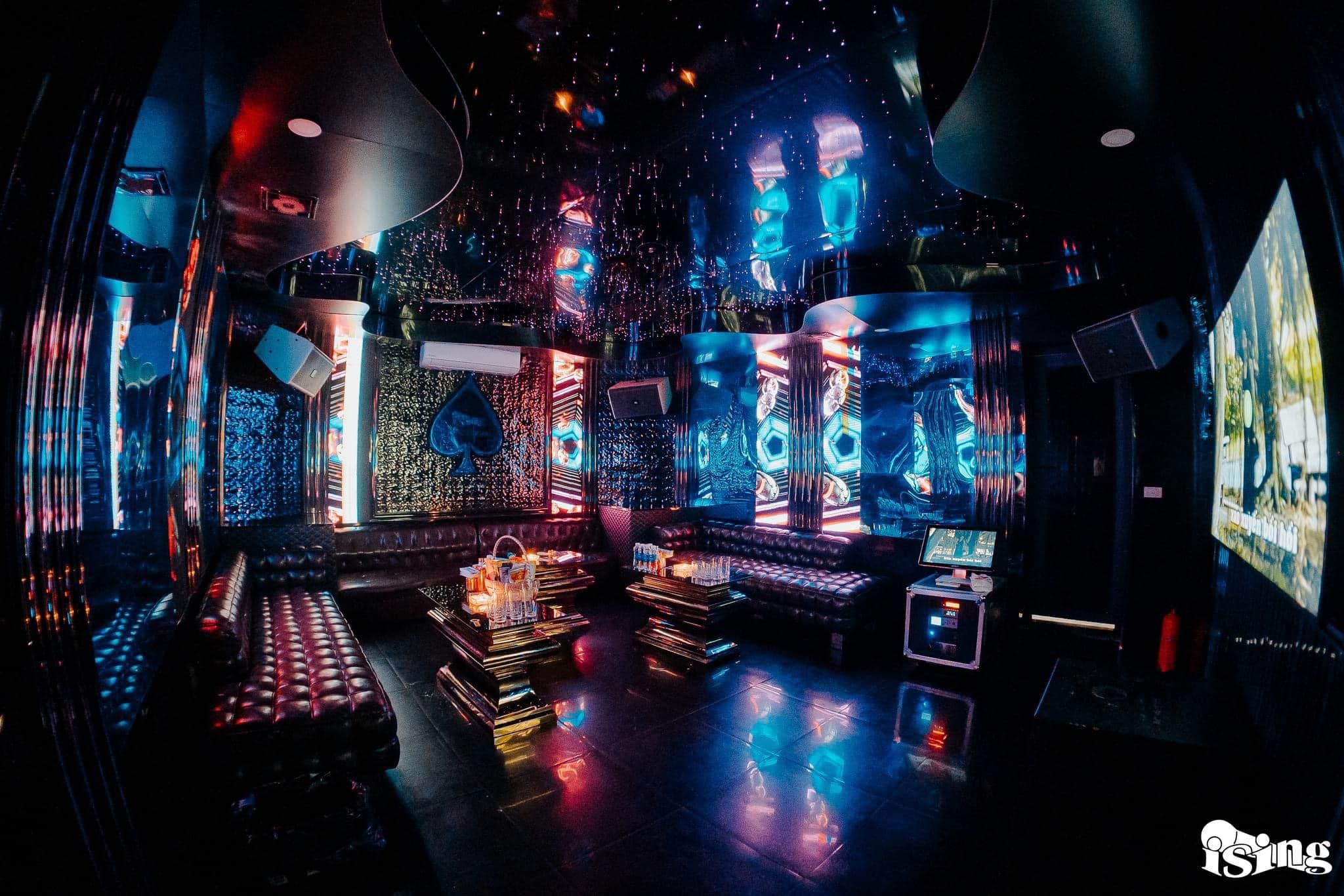 Karaoke New Ising - 158 Lê Duẩn