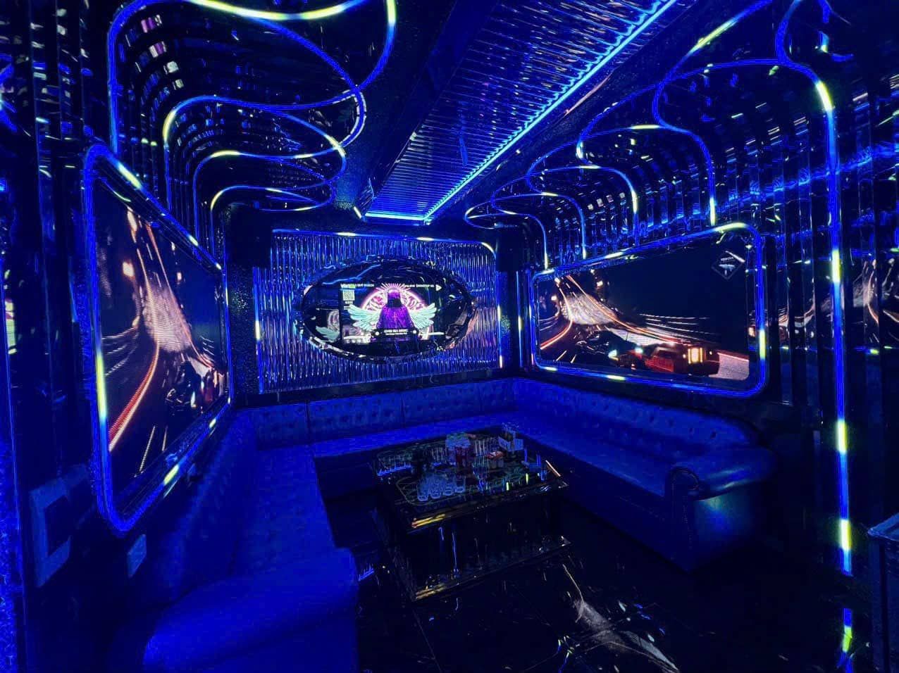 Karaoke Star World - 107 Đào Tấn