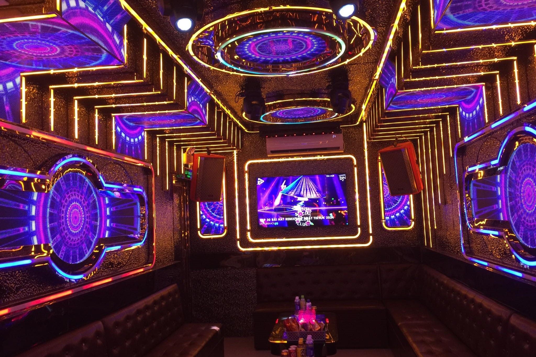 Karaoke Diamond KTV - 16A Đường Mới