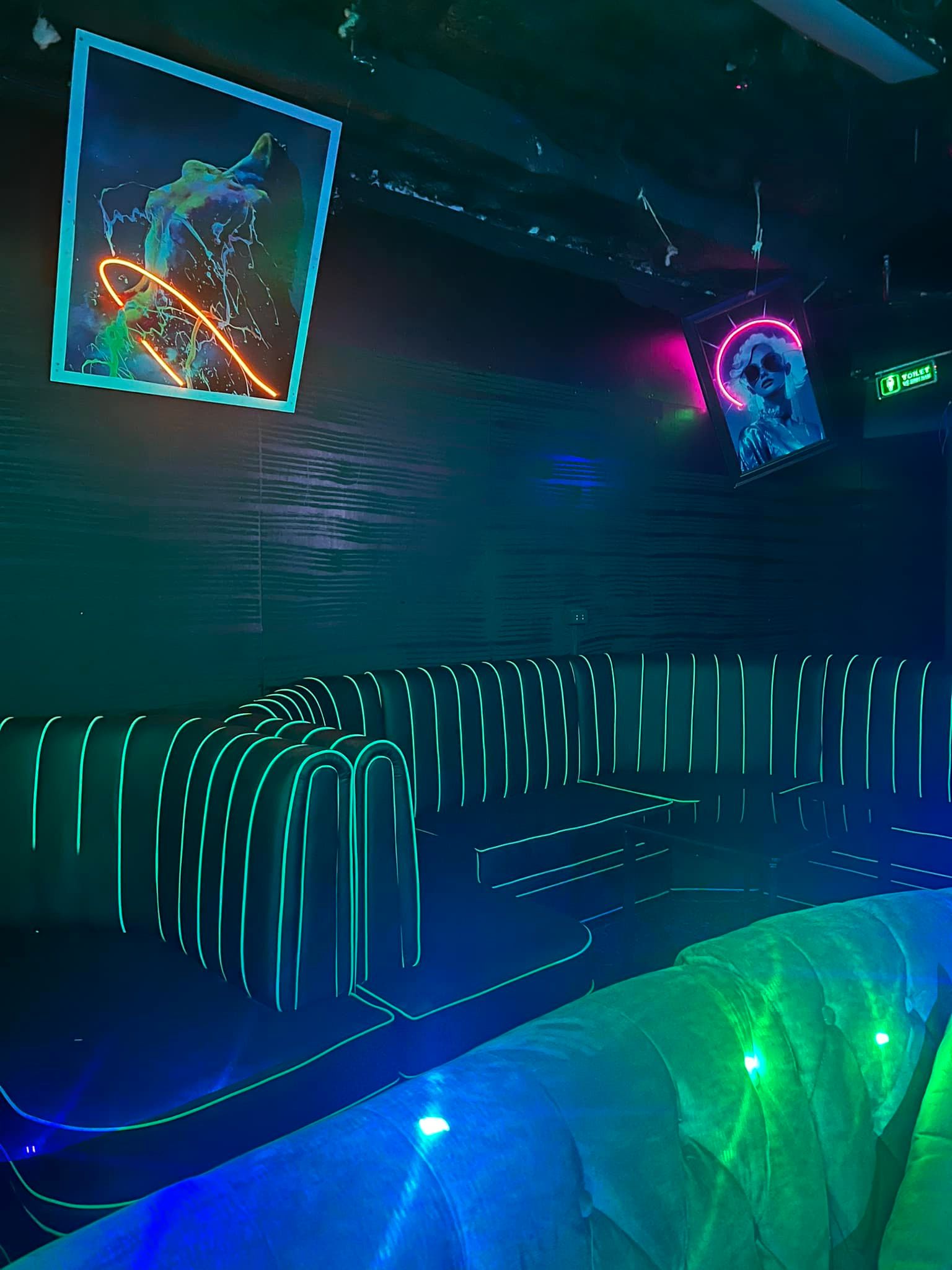 STORM Lounge - 275 Nguyễn Trãi