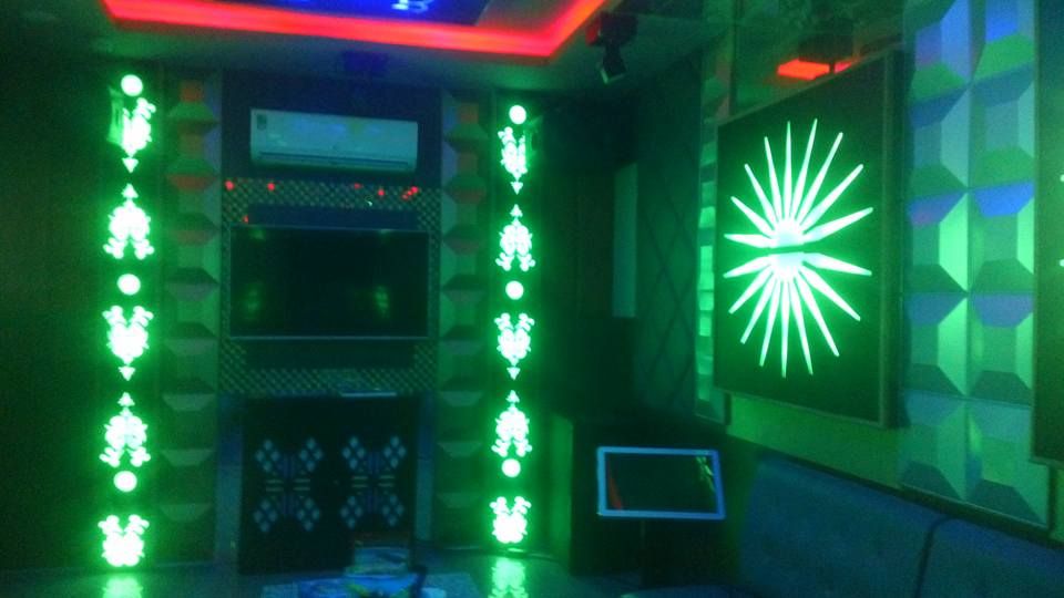 Karaoke 777 - 53/4 Song Hành