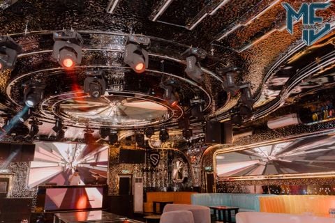 Me Lounge - Phố Phạm Đình Phan