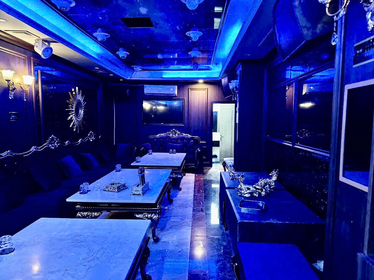 Karaoke Top One 570 KTV - 570 Nguyễn Trãi