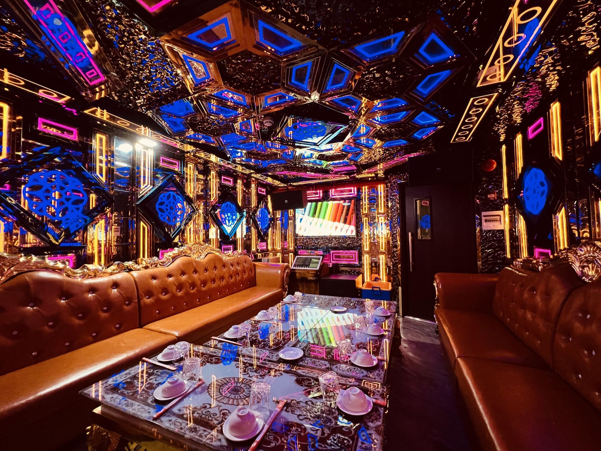 Karaoke Đại Dương - 97 - 98 Trương Định