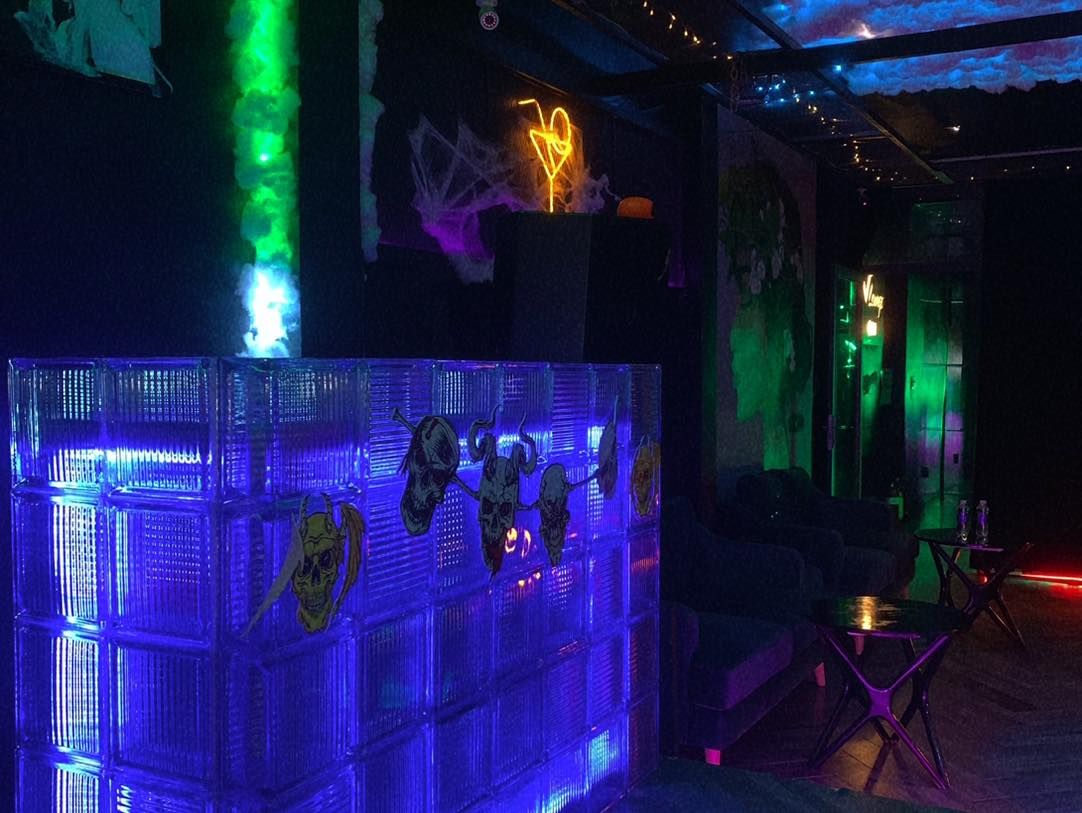 V Cocktail - 13 Nguyễn Oanh