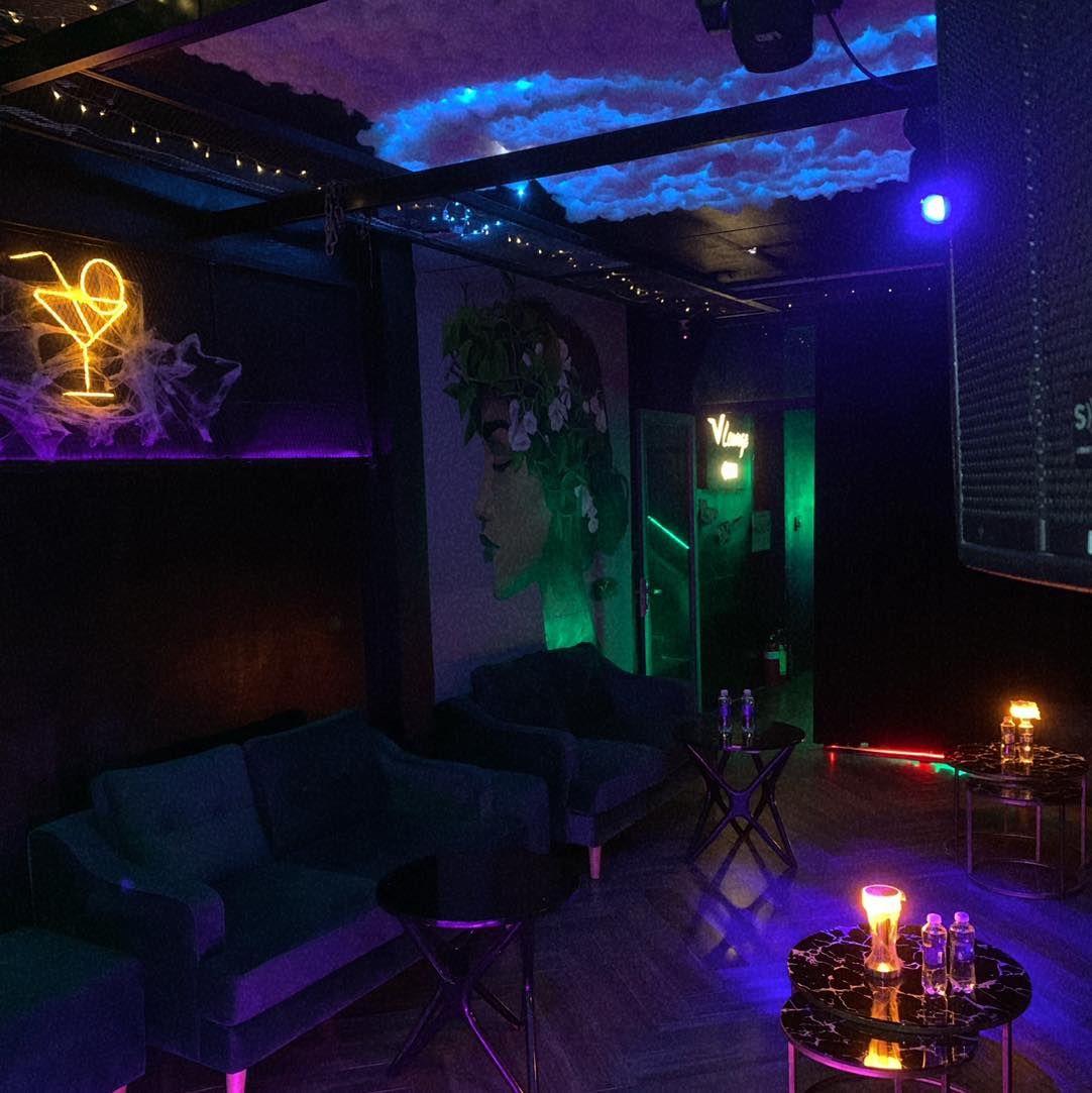 V Cocktail - 13 Nguyễn Oanh