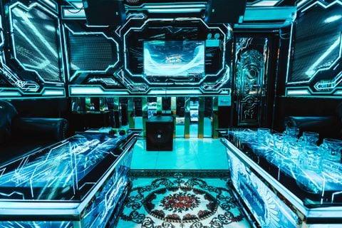 Karaoke White Star - 370 Dương Quảng Hàm