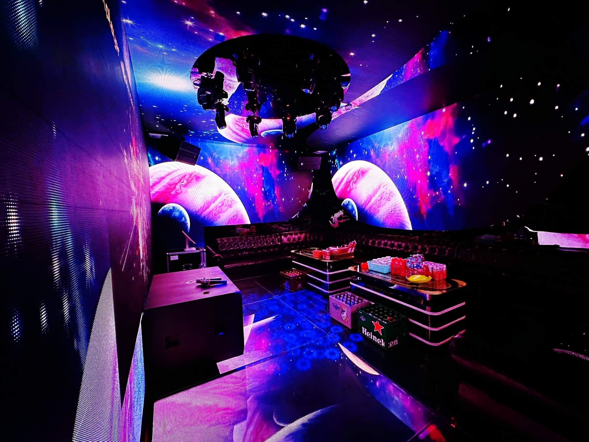 Karaoke Hoa Quỳnh - 34 Trần Quang Khải