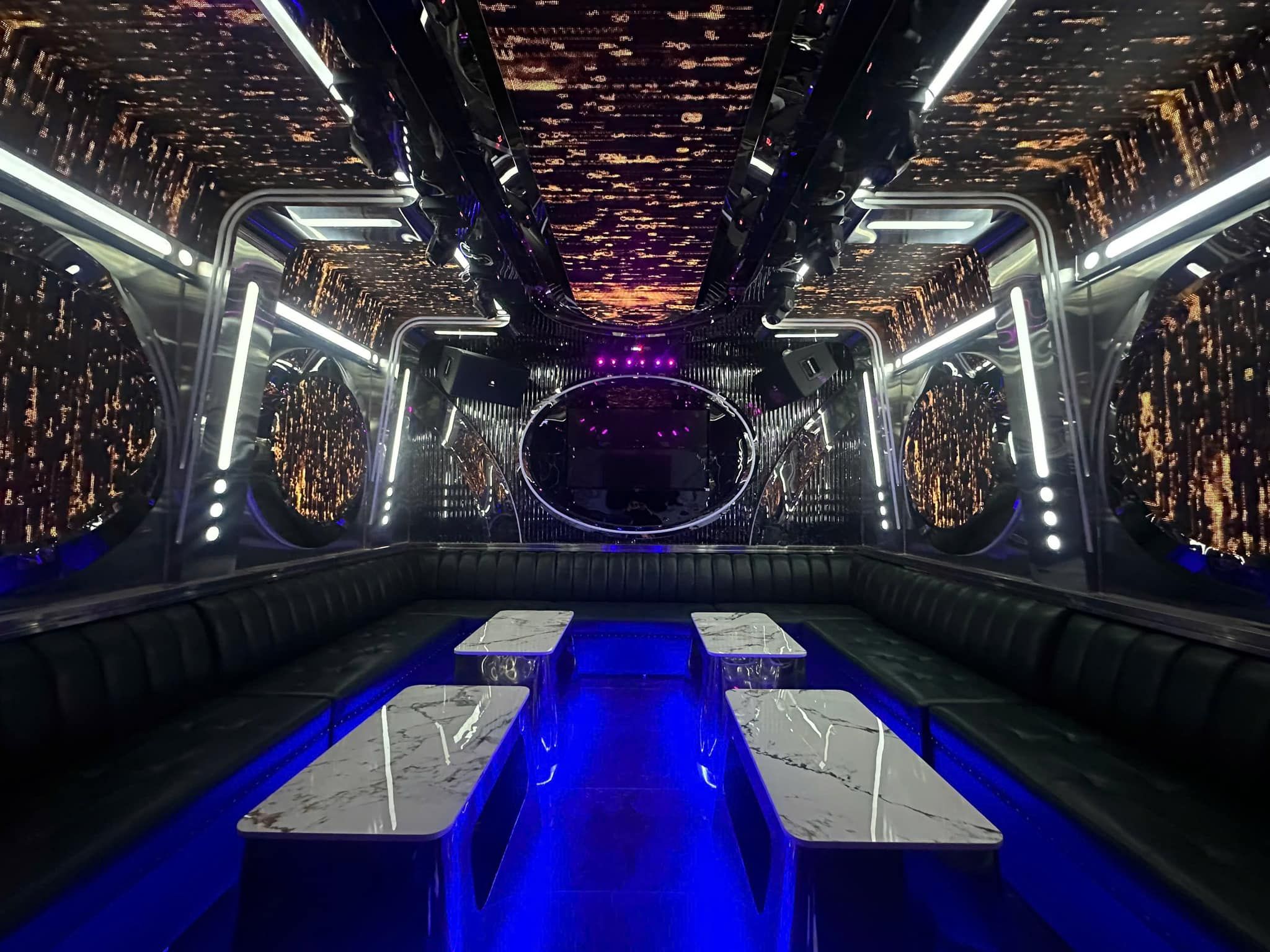 Karaoke Galaxy - 66/7 Song Hành