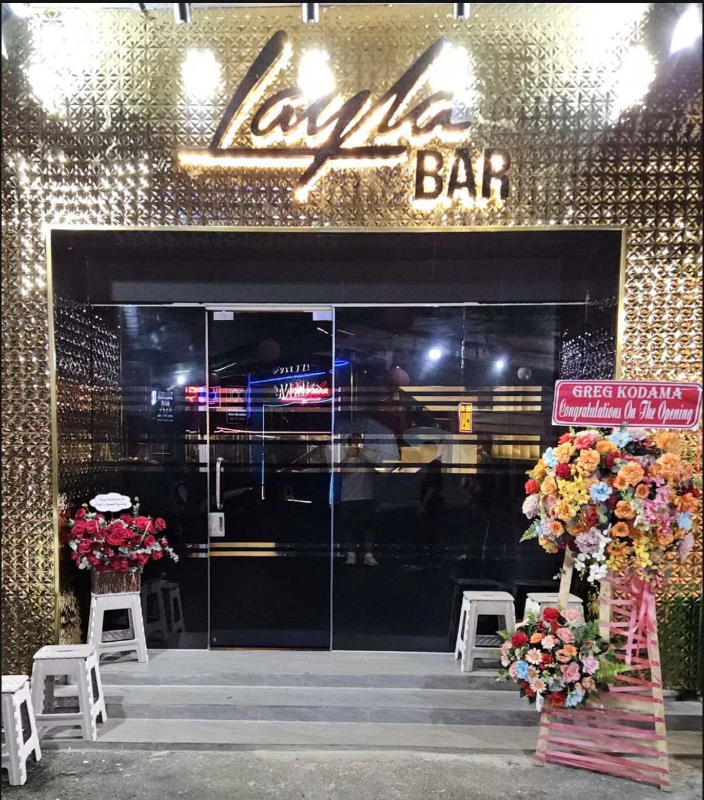 LAYLA BAR - 15B/98 Lê Thánh Tôn