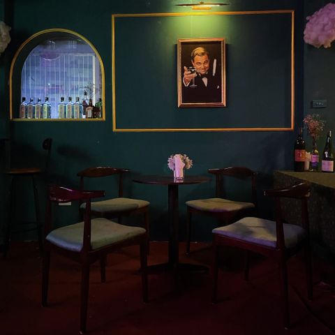 Gatsby Cocktail & Wine Pub - 123 Hoàng Ngân
