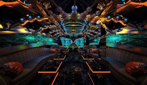 Karaoke SU SU IKA - 179 Quốc Lộ 50